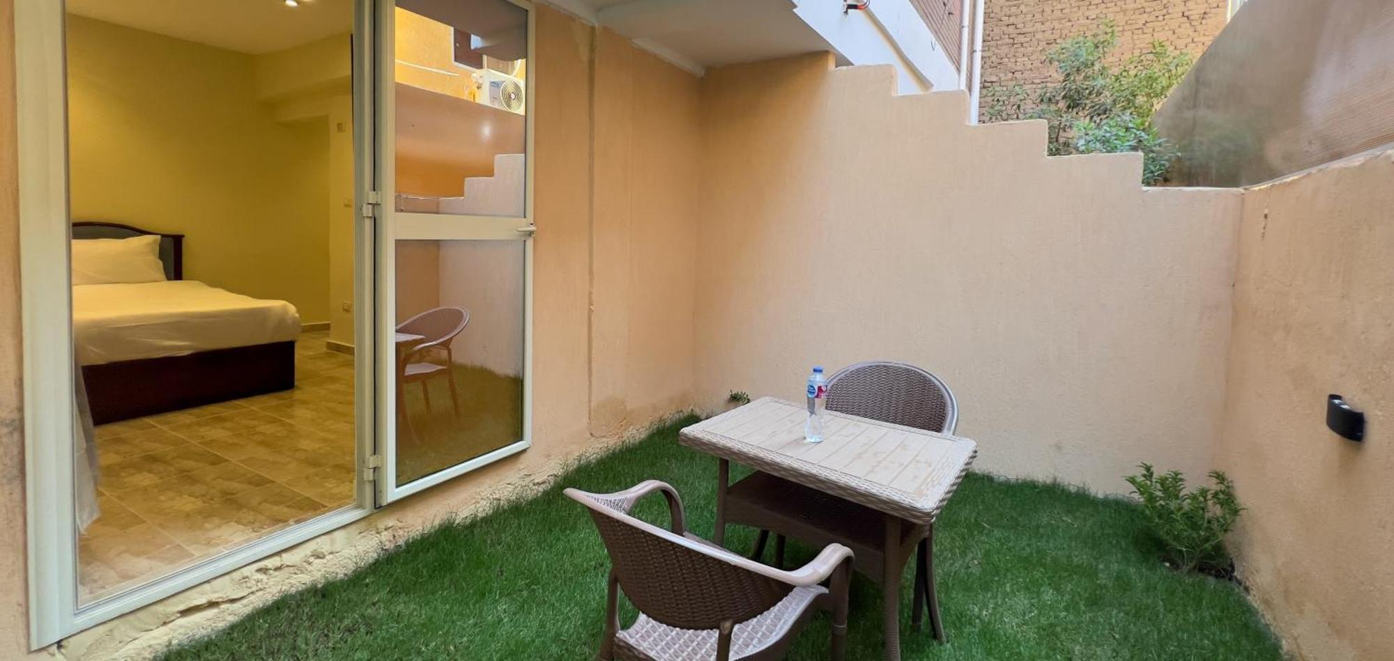 Pyramids Vista Inn Kafrat al Jabal Ngoại thất bức ảnh