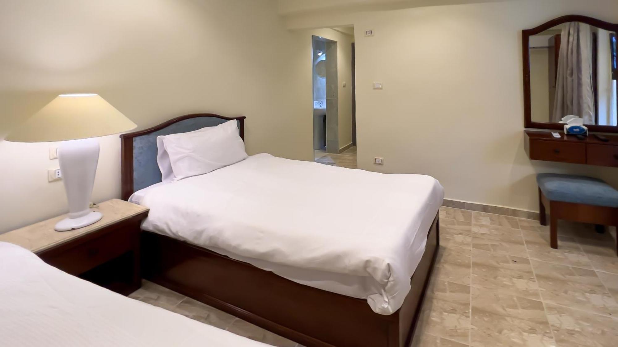 Pyramids Vista Inn Kafrat al Jabal Ngoại thất bức ảnh