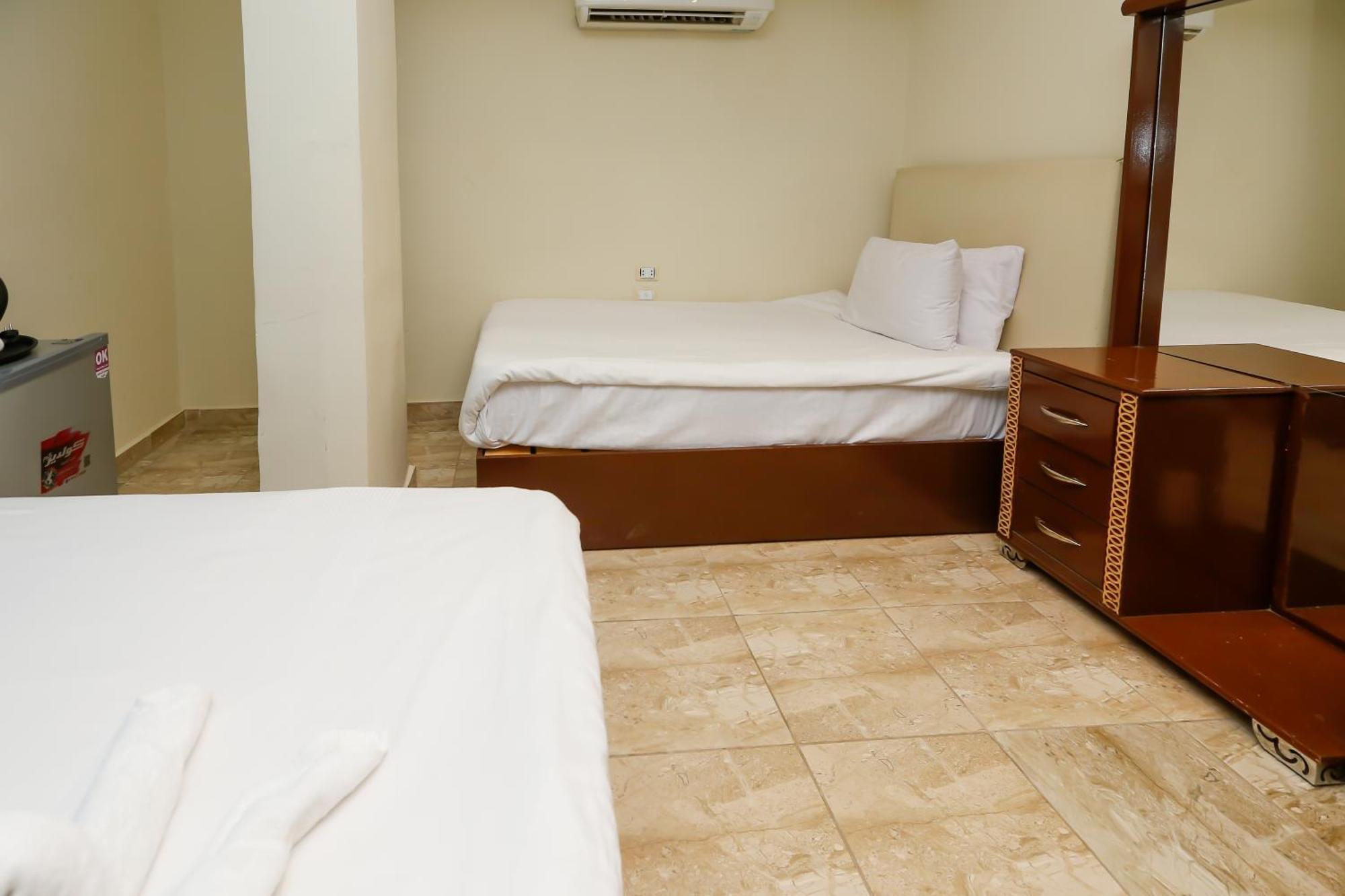 Pyramids Vista Inn Kafrat al Jabal Ngoại thất bức ảnh