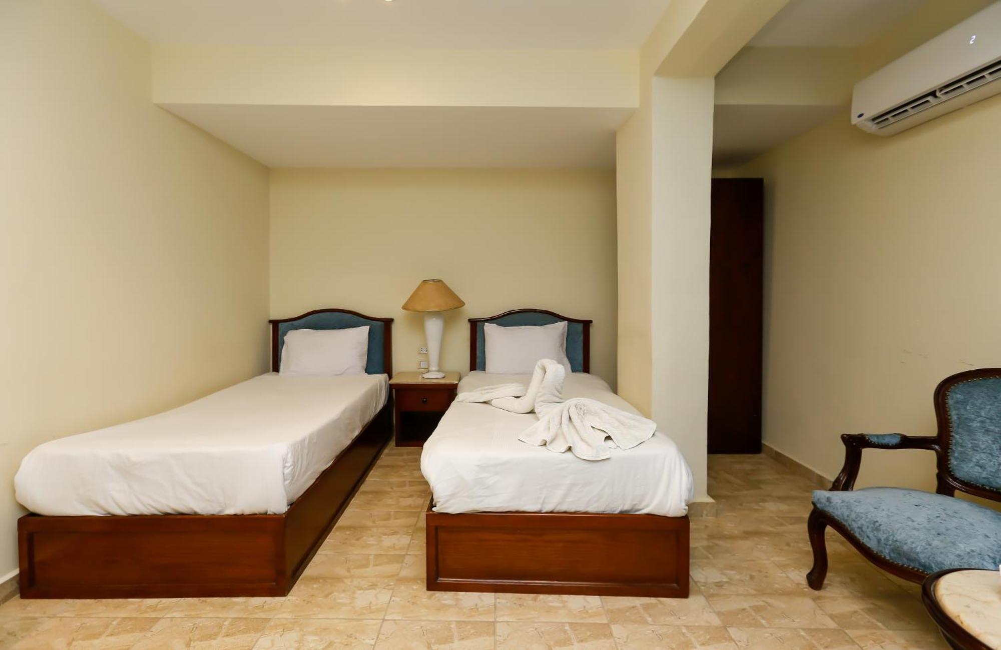 Pyramids Vista Inn Kafrat al Jabal Ngoại thất bức ảnh