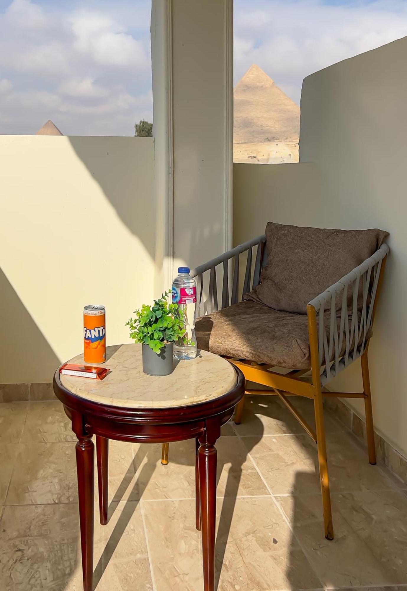 Pyramids Vista Inn Kafrat al Jabal Ngoại thất bức ảnh
